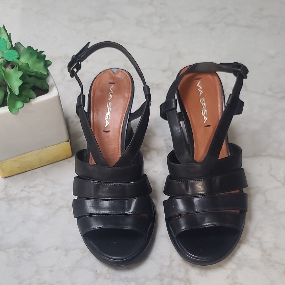 Via Spiga Elegant Leather Black Strappy Sandals